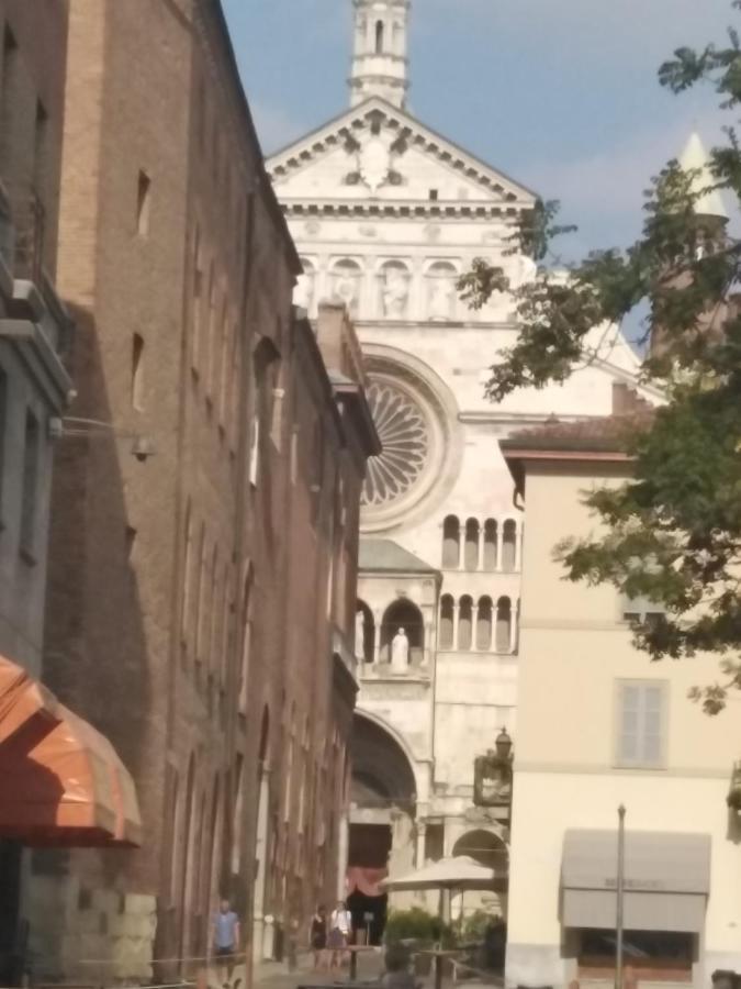 Castle House Apartamento Cremona Exterior foto
